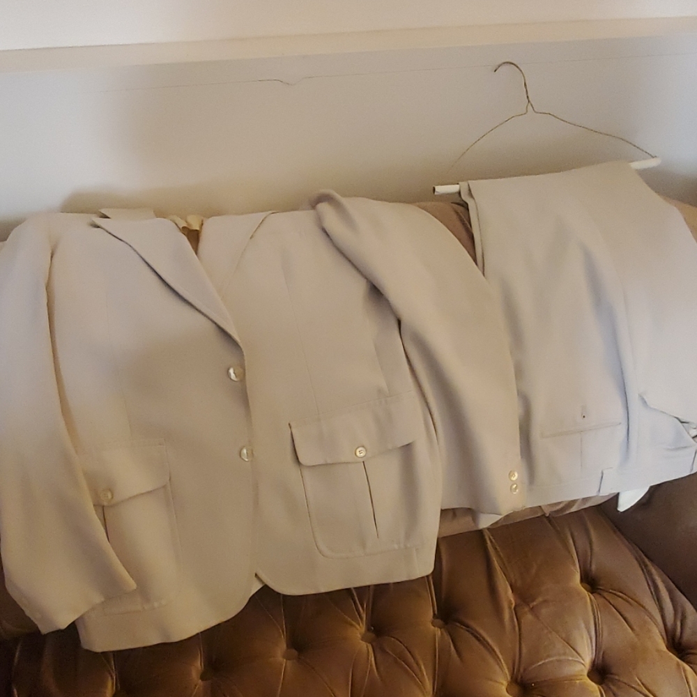 Mens Suit